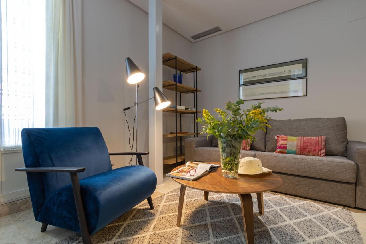 Alkazar Gardens Old Town 6 Pax Apartment Seville Luaran gambar