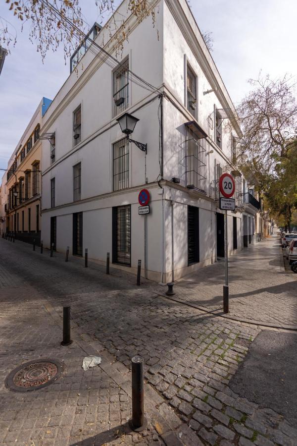 Alkazar Gardens Old Town 6 Pax Apartment Seville Luaran gambar