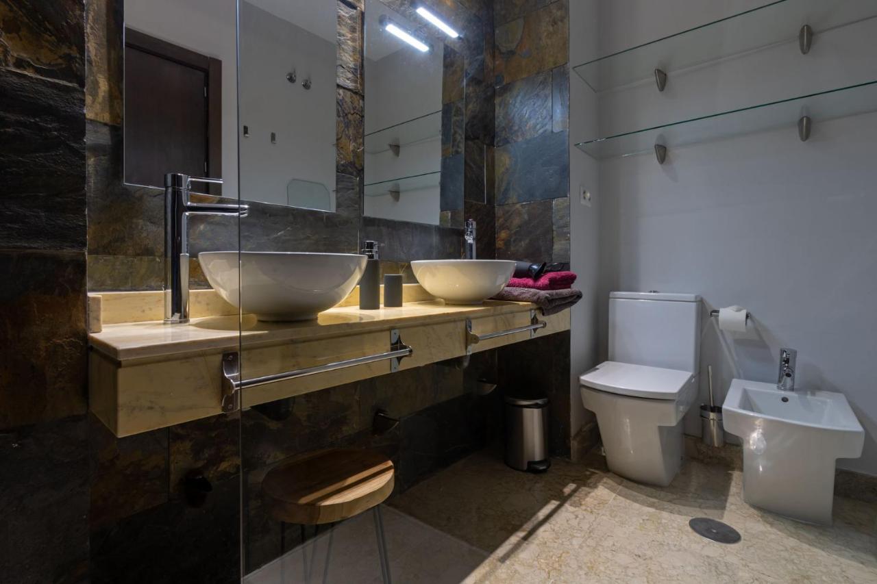 Alkazar Gardens Old Town 6 Pax Apartment Seville Luaran gambar