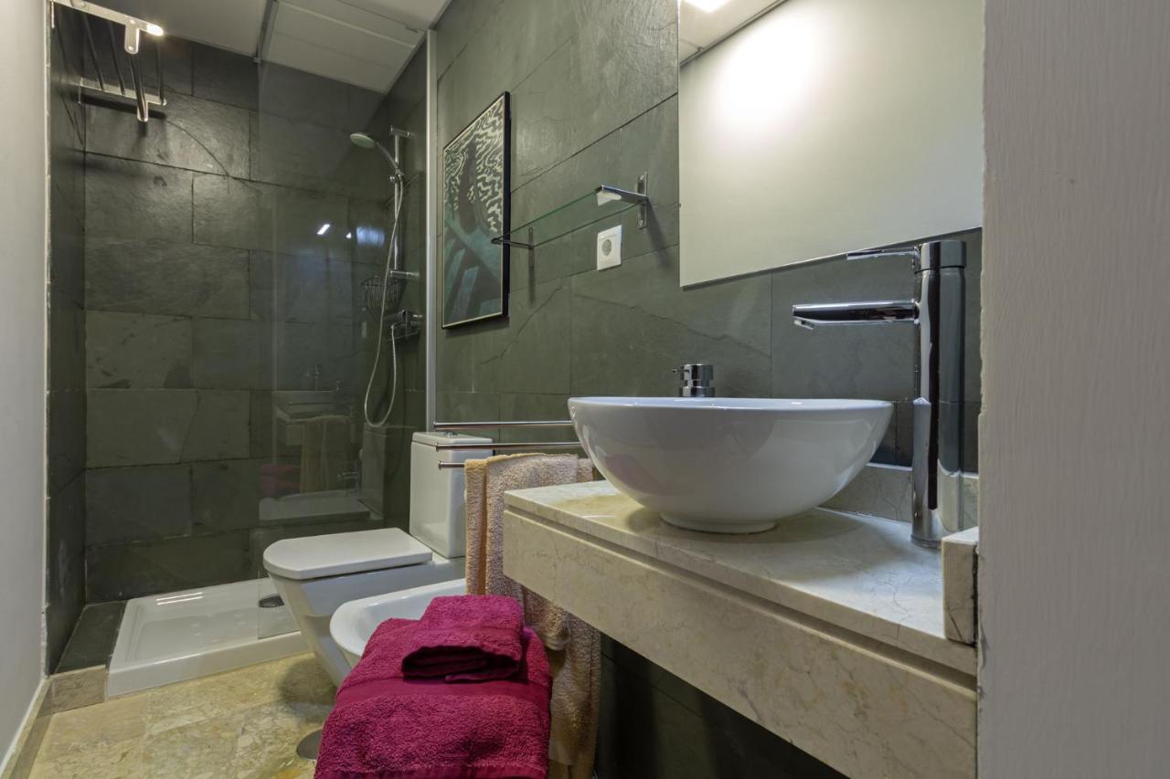 Alkazar Gardens Old Town 6 Pax Apartment Seville Luaran gambar