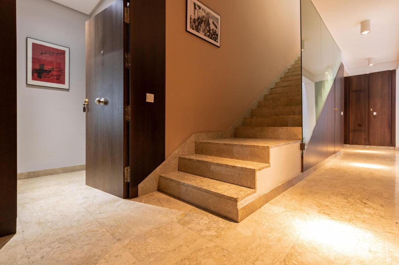 Alkazar Gardens Old Town 6 Pax Apartment Seville Luaran gambar