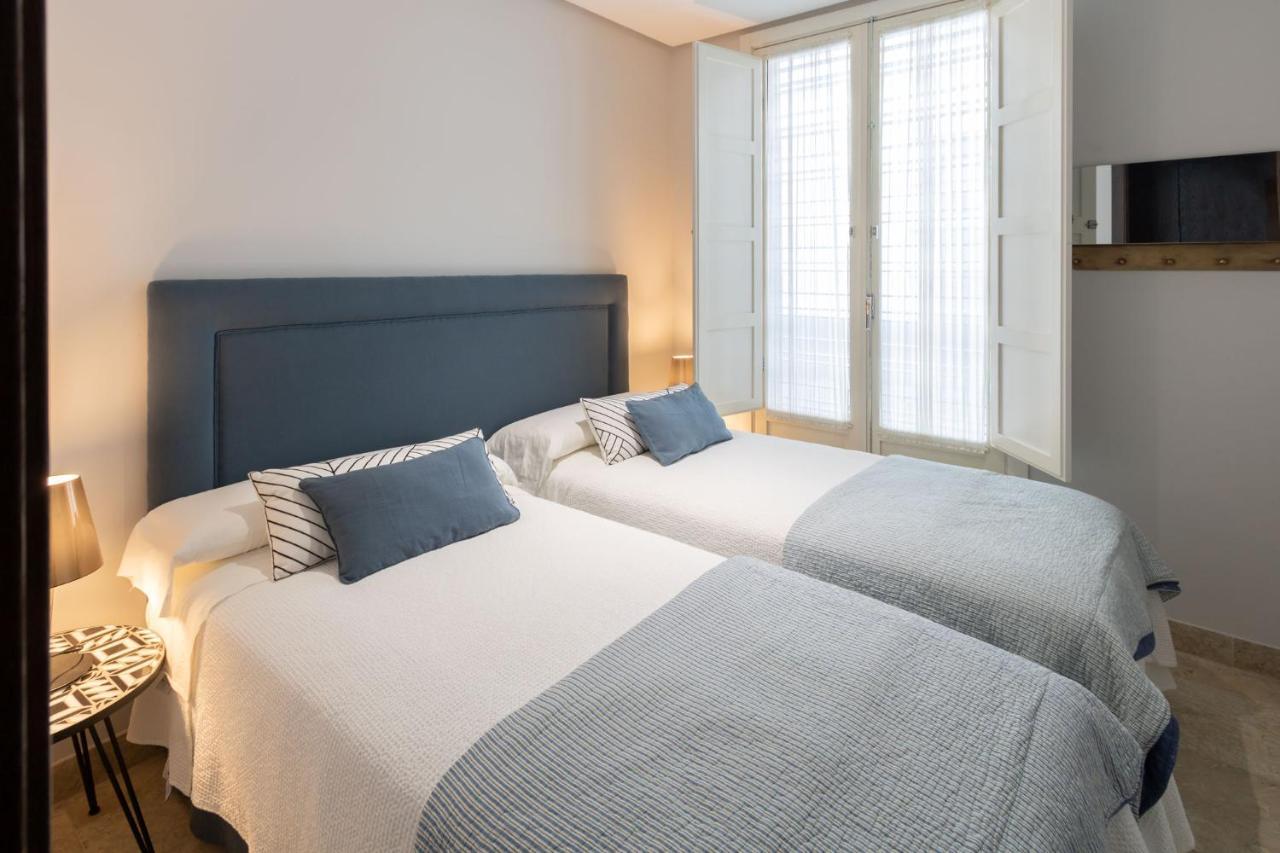 Alkazar Gardens Old Town 6 Pax Apartment Seville Luaran gambar